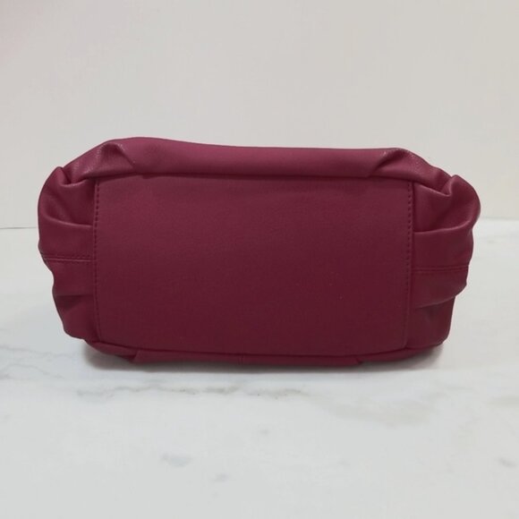 Pink Purse - Picture 5 of 5